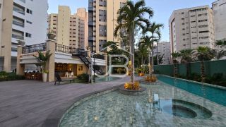 Apartamento Para Vender com 3 quartos 3 suítes no bairro coco em Fortaleza