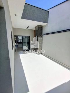 Casa para vender no bairro Jardim Califórnia em Jacareí