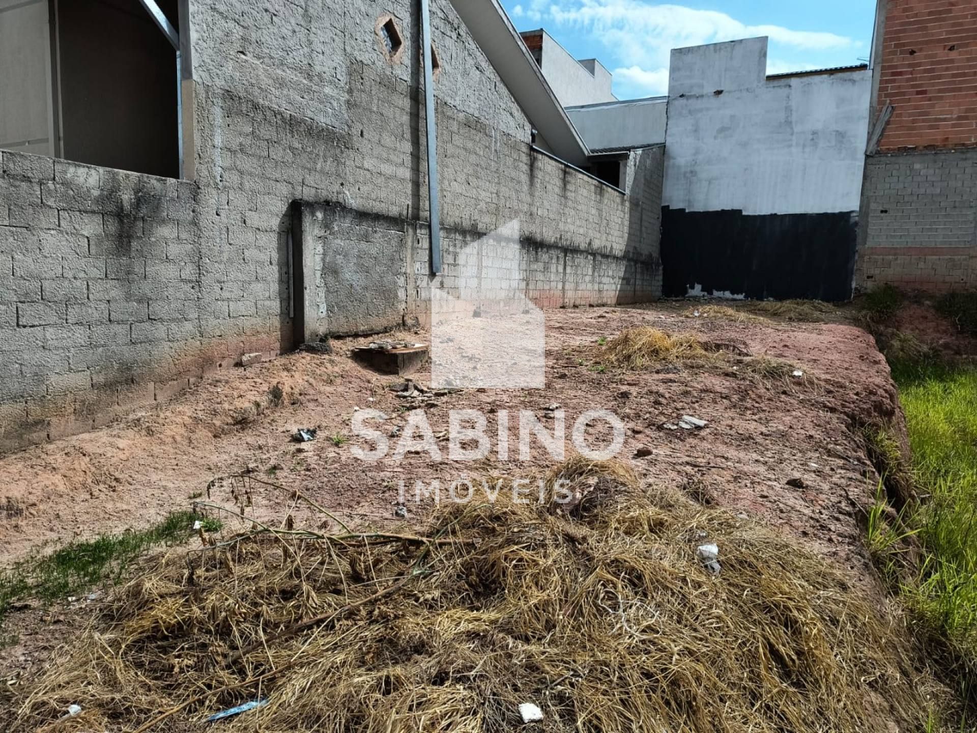 Terreno para vender no bairro Jardim Santa Julia em São José Dos Campos