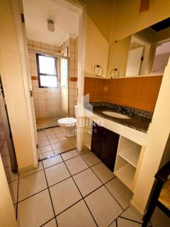 Apartamento para alugar  no bairro Vila Adyana em São José Dos Campos