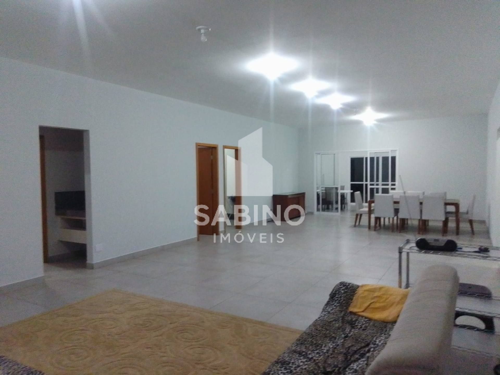 Casa de Condomínio para alugar no bairro Santa Paula em Jacareí