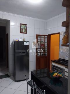 Casa com 3 dormitórios no Itapoã