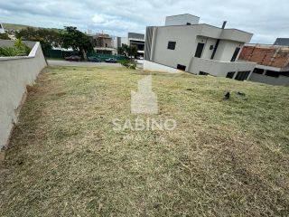 Lote / Terreno de Condomínio Para Vender no bairro Urbanova