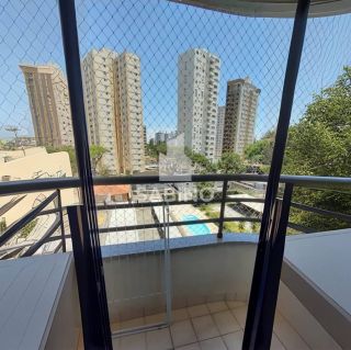 Apartamento para alugar no bairro Vila Adyana em São José Dos Campos