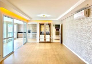 Apartamento para vender no bairro Vila Adyana em São José Dos Campos