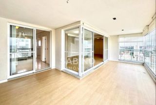 Apartamento para vender no bairro Vila Adyana em São José Dos Campos