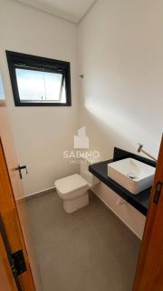 Sobrado para Venda com 4 quartos sendo 2 suítes em Caçapava