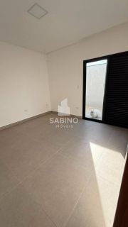 Sobrado para Venda com 4 quartos sendo 2 suítes em Caçapava
