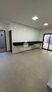 Sobrado para Venda com 4 quartos sendo 2 suítes em Caçapava