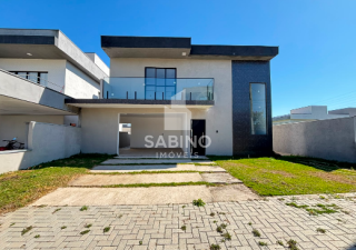 CASA À VENDA EM CONDOMÍNIO FECHADO