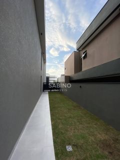 Casa de Alto Padrão no Condomínio Vivant – Urbanova