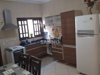 CASA À VENDA NO BOSQUE DOS IPÊS