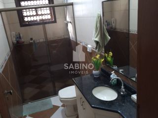 CASA À VENDA NO BOSQUE DOS IPÊS