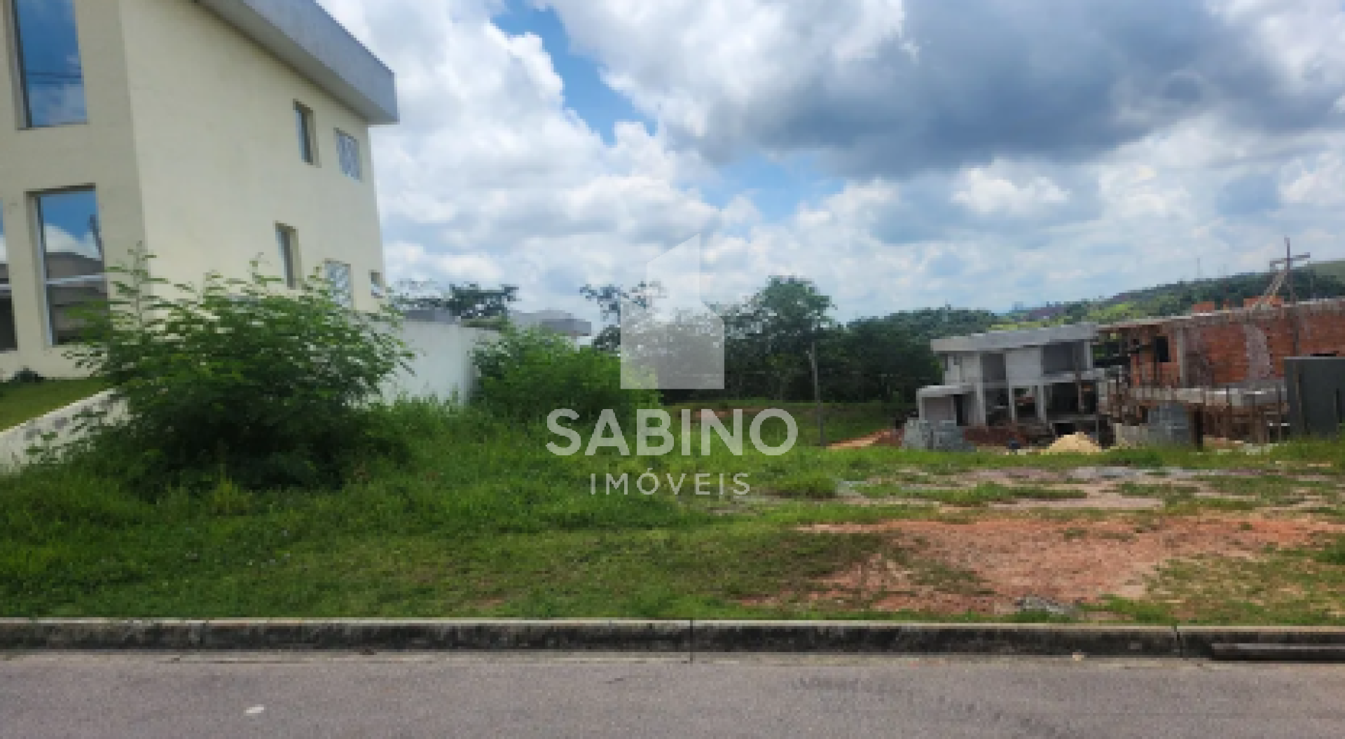 Terreno à venda no Condomínio Verana – São José dos Campos