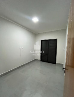 CASA À VENDA EM CONDOMÍNIO FECHADO – TREMEMBÉ