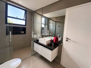 CASA DE ALTO PADRÃO À VENDA | RESIDENCIAL JAGUARY – URBANOVA