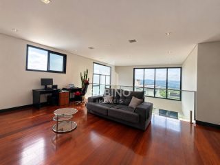 CASA DE ALTO PADRÃO À VENDA | RESIDENCIAL JAGUARY – URBANOVA