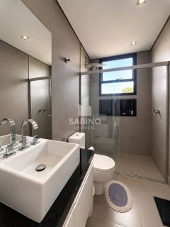 CASA DE ALTO PADRÃO À VENDA | RESIDENCIAL JAGUARY – URBANOVA