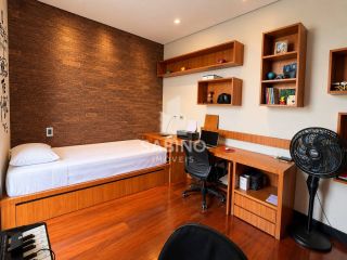 CASA DE ALTO PADRÃO À VENDA | RESIDENCIAL JAGUARY – URBANOVA