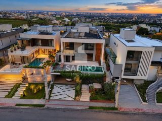 CASA DE ALTO PADRÃO À VENDA | RESIDENCIAL JAGUARY – URBANOVA