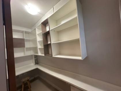 Sobrado para Alugar com 2 quartos 1 suítes no bairro Jardim das Indústrias em São José Dos Campos