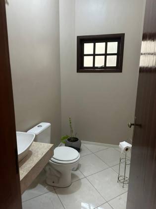 Sobrado para Alugar com 2 quartos 1 suítes no bairro Jardim das Indústrias em São José Dos Campos