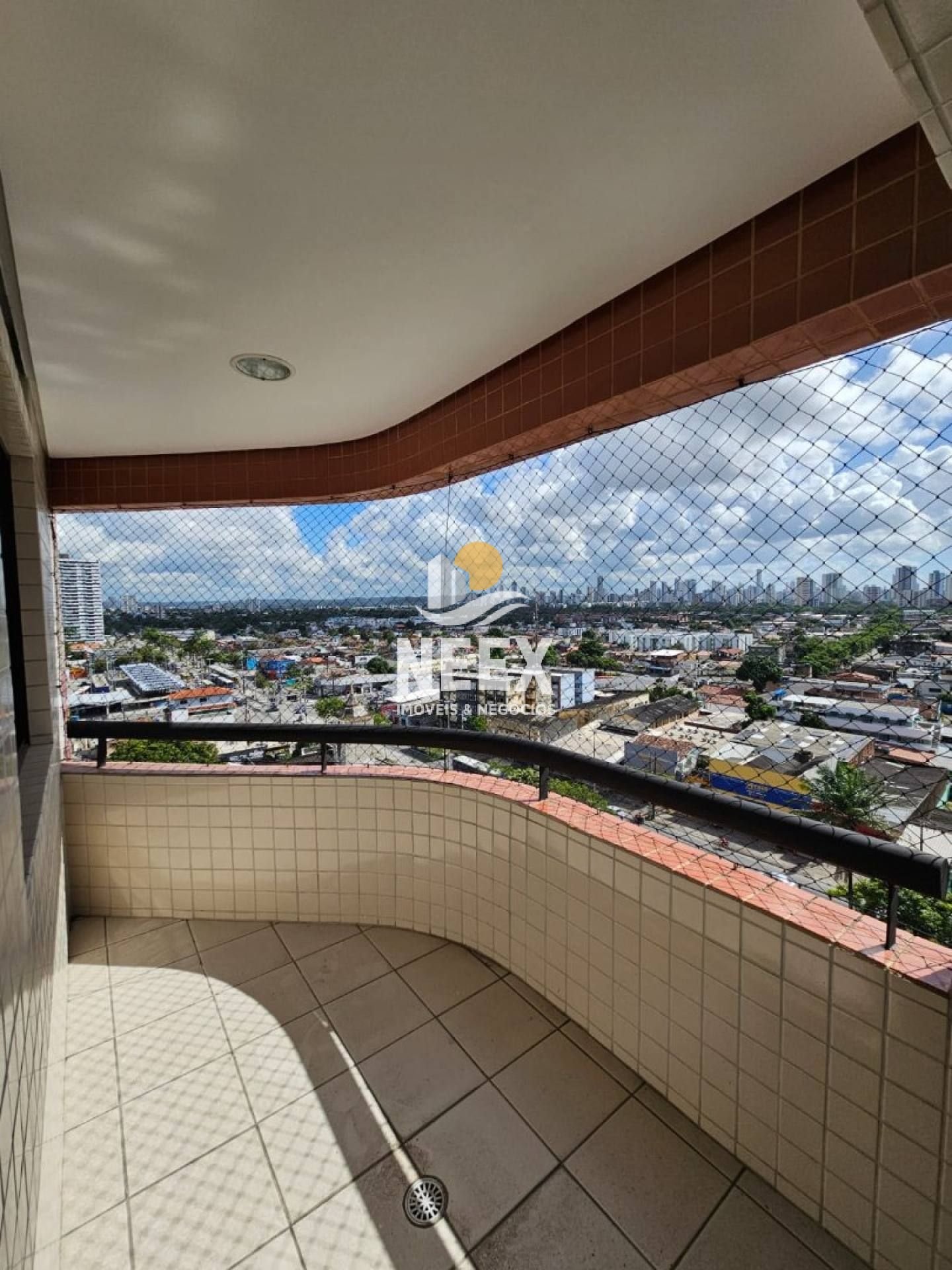 Fabiana Rodrigues Apartamento Para Vender com 3 quartos 1 suítes no bairro Cordeiro em Recife
