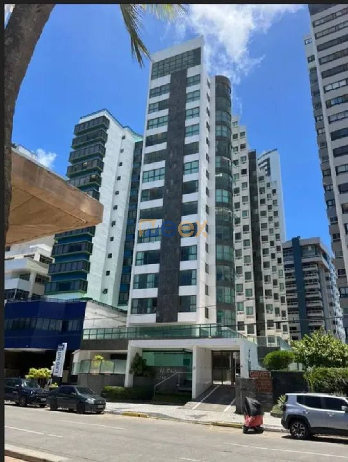 Apartamento na Av. Boa Viagem Para Vender com 3 quartos 1 suíte no bairro Boa Viagem em Recife