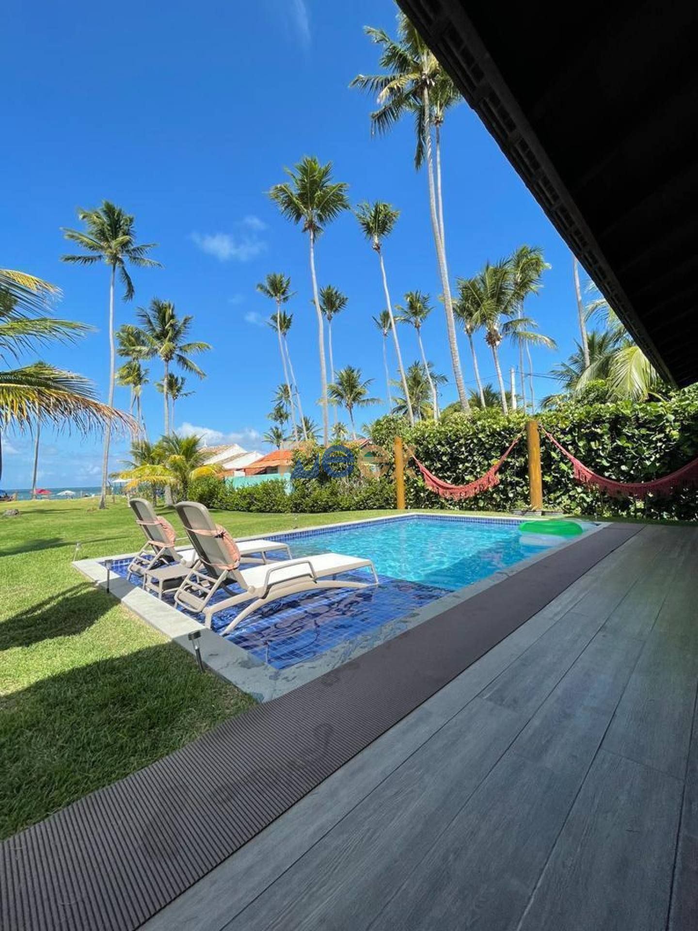 Casa de Condomínio a beira mar Para Vender com 4 quartos 4 suítes praia dos carneiros