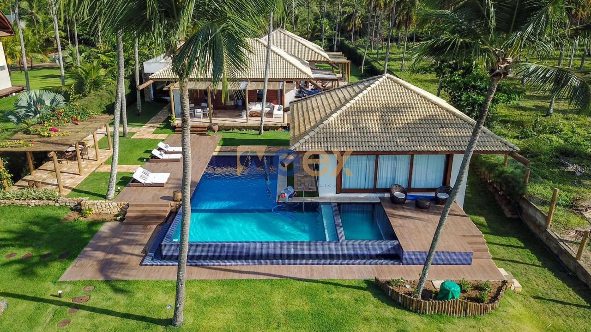 Casa Para Vender com 5 quartos 5 suítes no bairro mamucabinhas próximo a praia dos carneiros