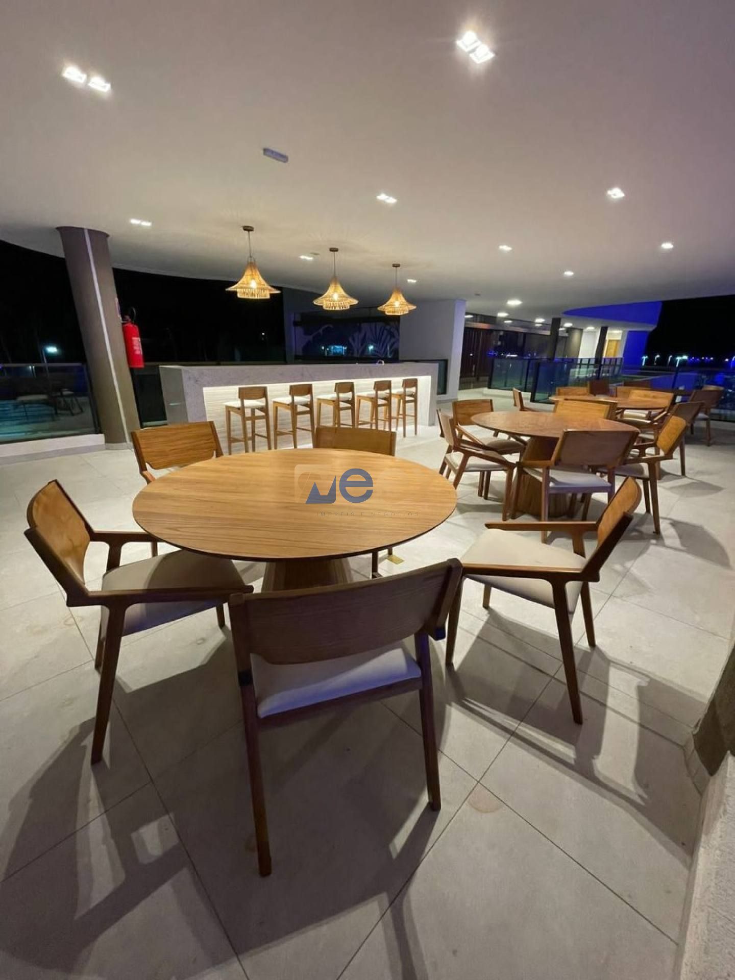 Apartamento Para Vender com 1 quarto em muro alto