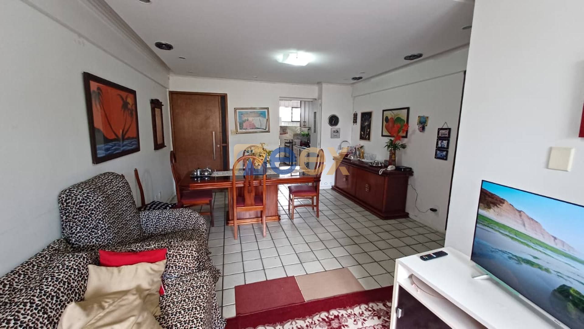 Apartamento Para Vender com 3 quartos 2 suítes e 2 vagas cobertas no bairro Boa Viagem em Recife