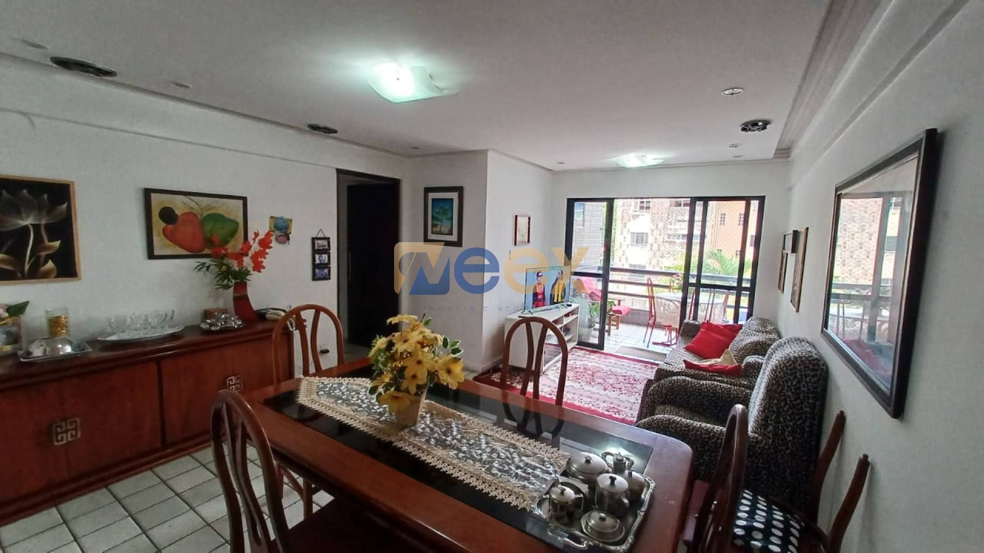 Apartamento Para Vender com 3 quartos 2 suítes e 2 vagas cobertas no bairro Boa Viagem em Recife
