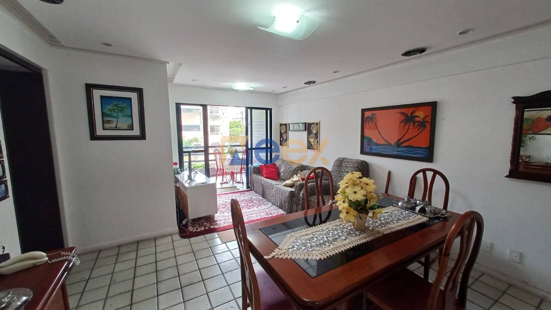 Apartamento Para Vender com 3 quartos 2 suítes e 2 vagas cobertas no bairro Boa Viagem em Recife