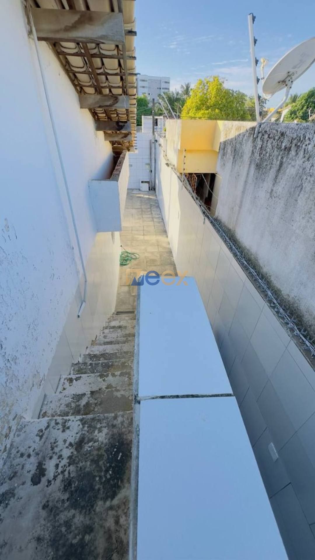 Excelente casa com piscina em Pau Amarelo