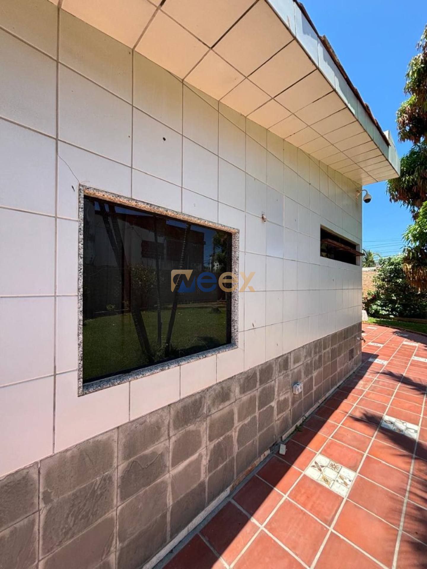 OPORTUNIDADE IMPERDÍVEL EM PAU AMARELO – SUA CASA PERFEITA A 700m DO MAR!