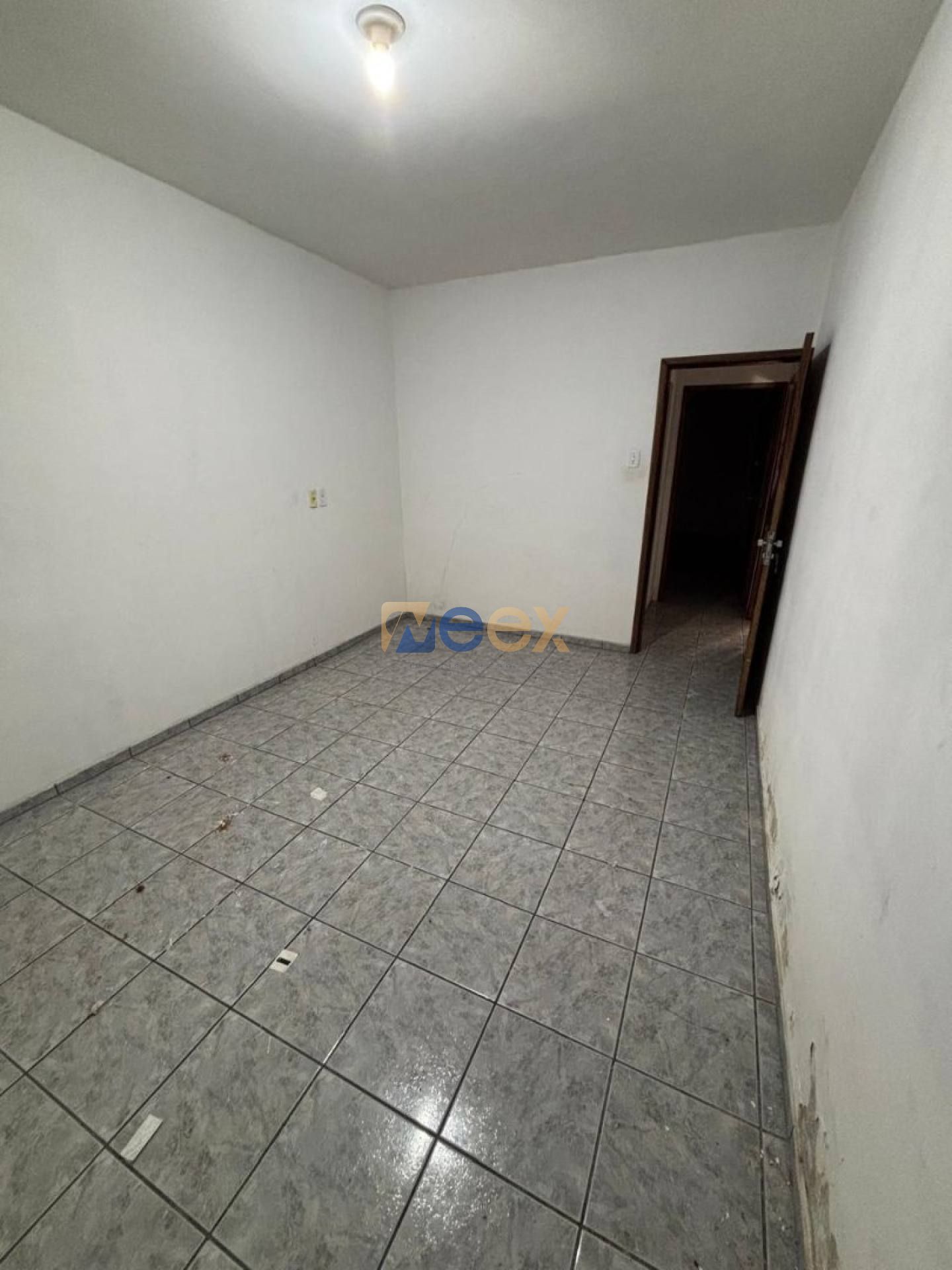 A CASA PERFEITA PARA SUA FAMÍLIA — CONFORTO, ESPAÇO E LOCALIZAÇÃO IMBATÍVEL!