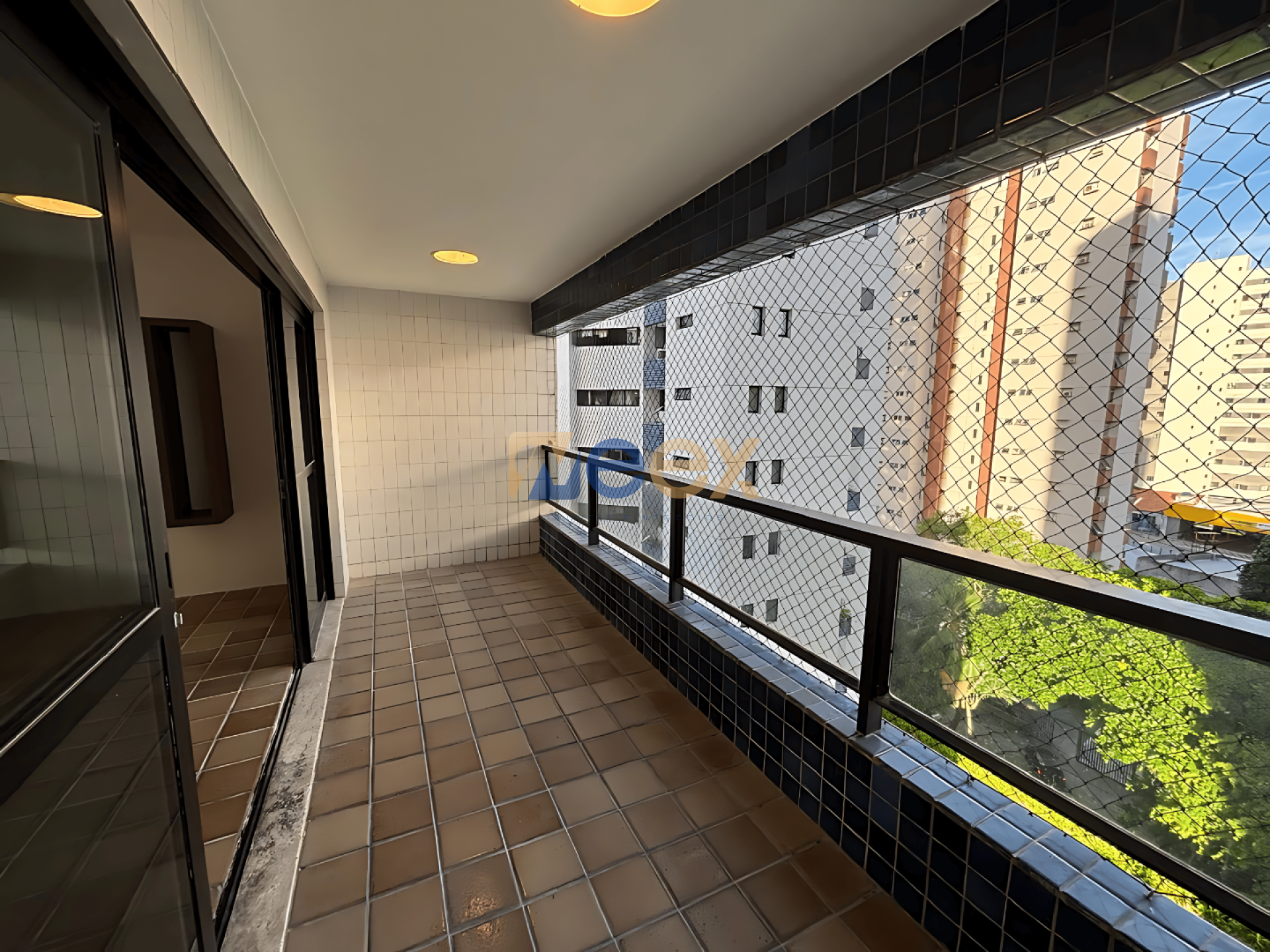 Apartamento com 178 m² Para Vender com 4 quartos 2 suítes em Boa Viagem em Recife