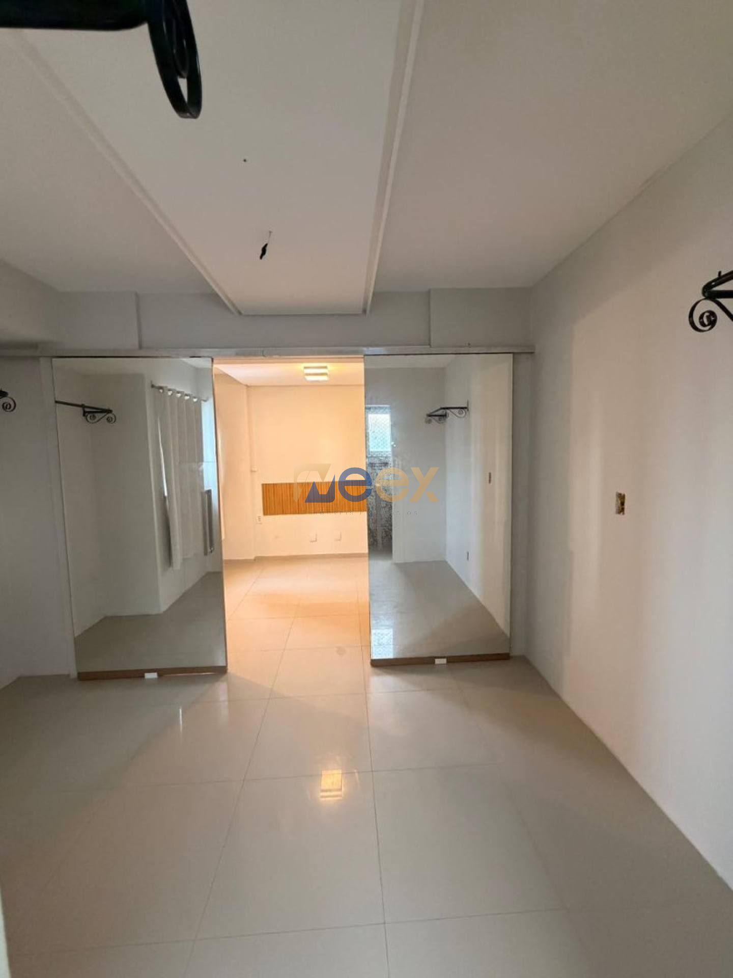 Apartamento Para Alugar com 2 quartos 1 suítes no bairro Boa Viagem em Recife