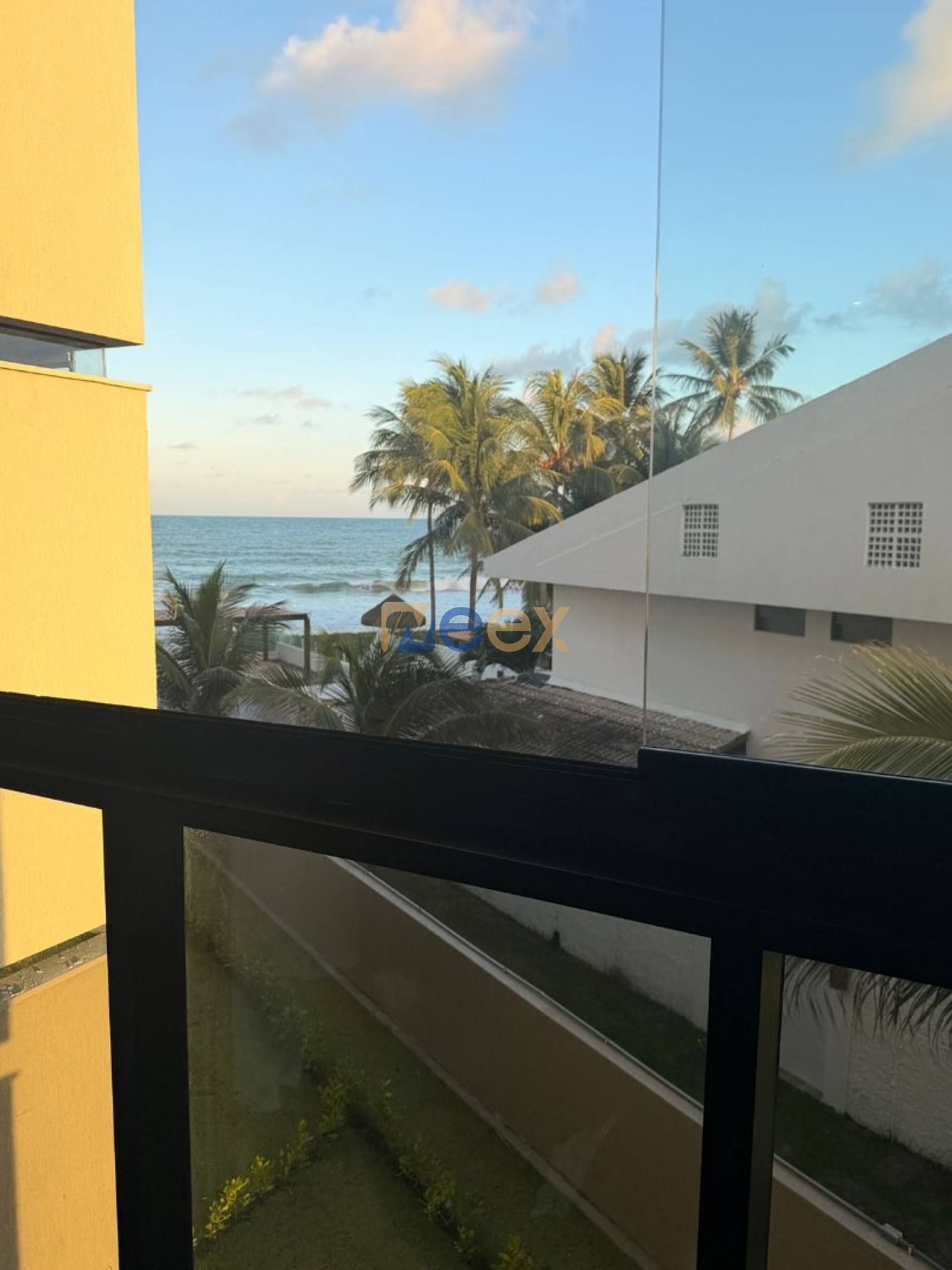 Apartamento Para Vender com 1 quartos 1 suítes no bairro Praia dos Carneiros  em Tamandaré