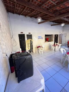 Casa Para Vender com 3 quartos no bairro Planalto Uruguai em Teresina