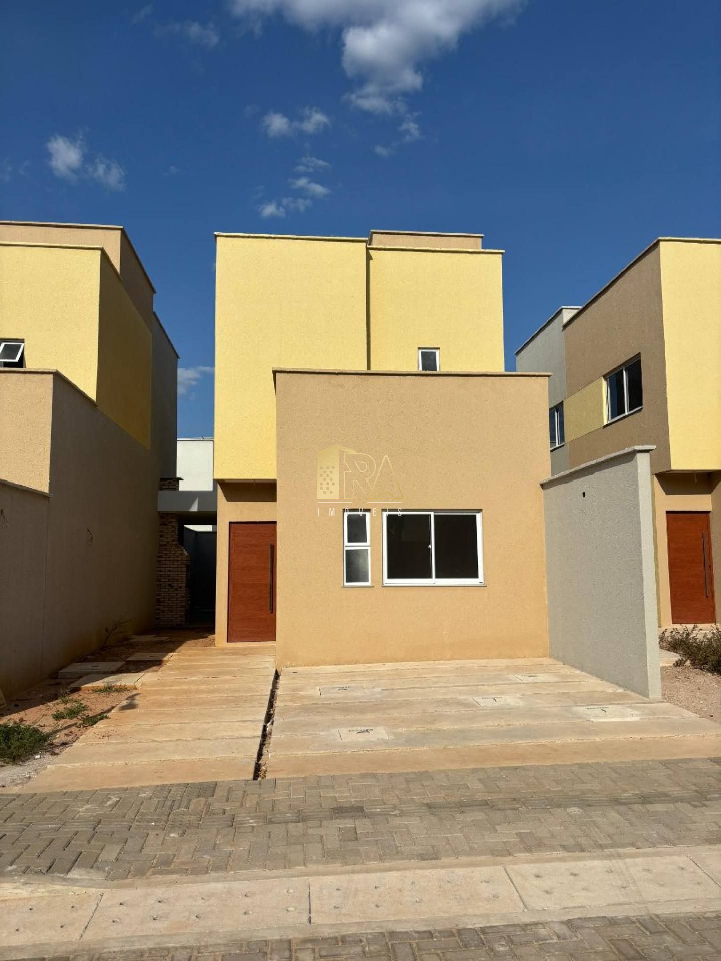 Casa de Condomínio Para Vender com 3 quartos 3 suítes no bairro Morros em Teresina