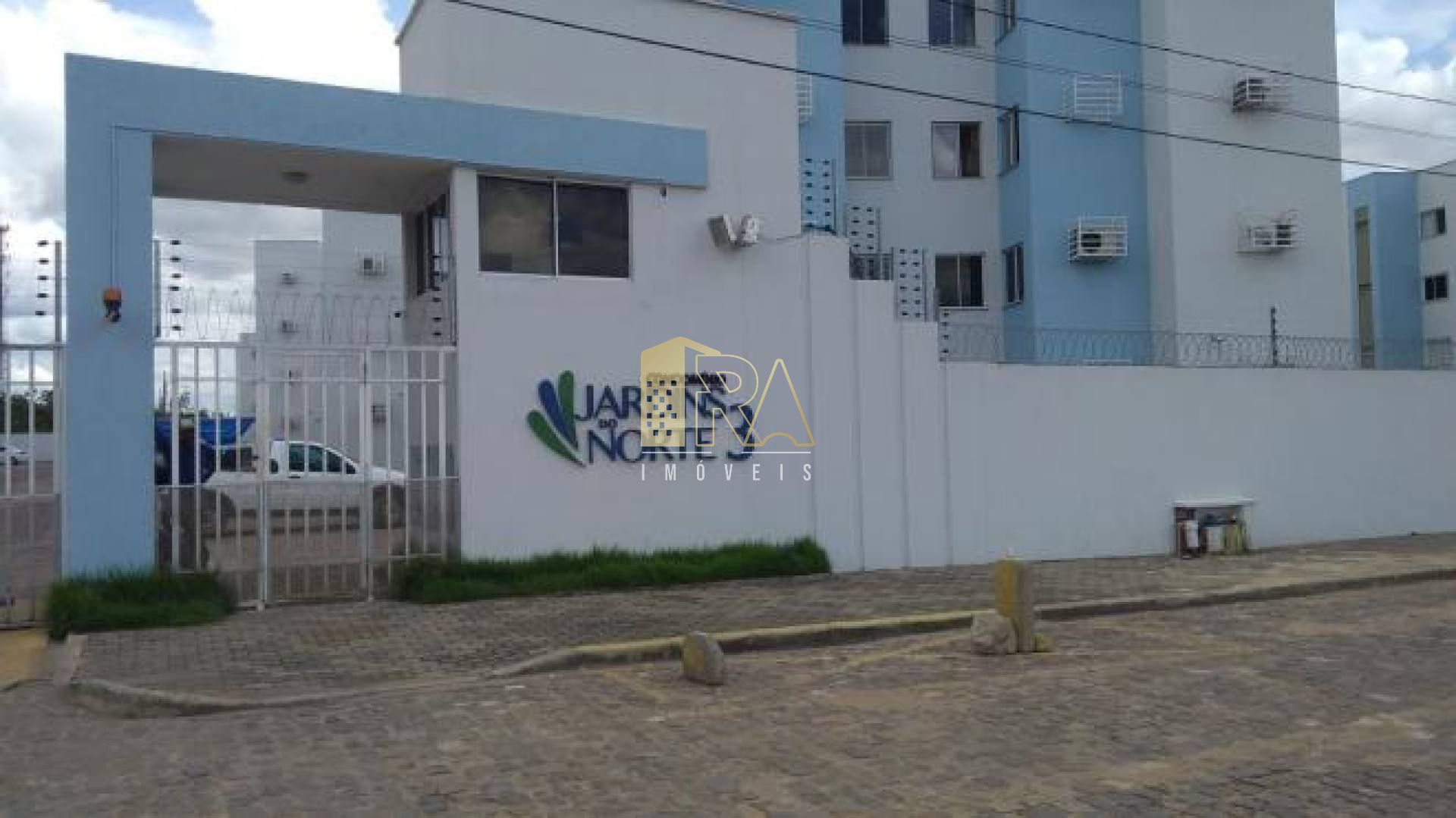 VENDE-SE Apartamento no Condomínio Jardins do Norte 3