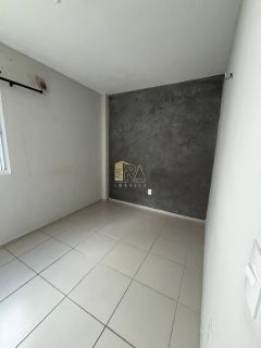 Apto com 2 quartos no Condomínio Renascer - Verde Lar