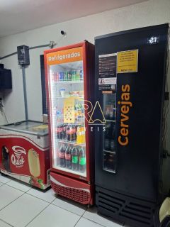 APARTAMENTO MOBILIADO  À VENDA – CONDOMÍNIO BOSQUE LESTE (ZONA LESTE) equipado com 3 ar-condicionados, oferecendo conforto e praticidade.