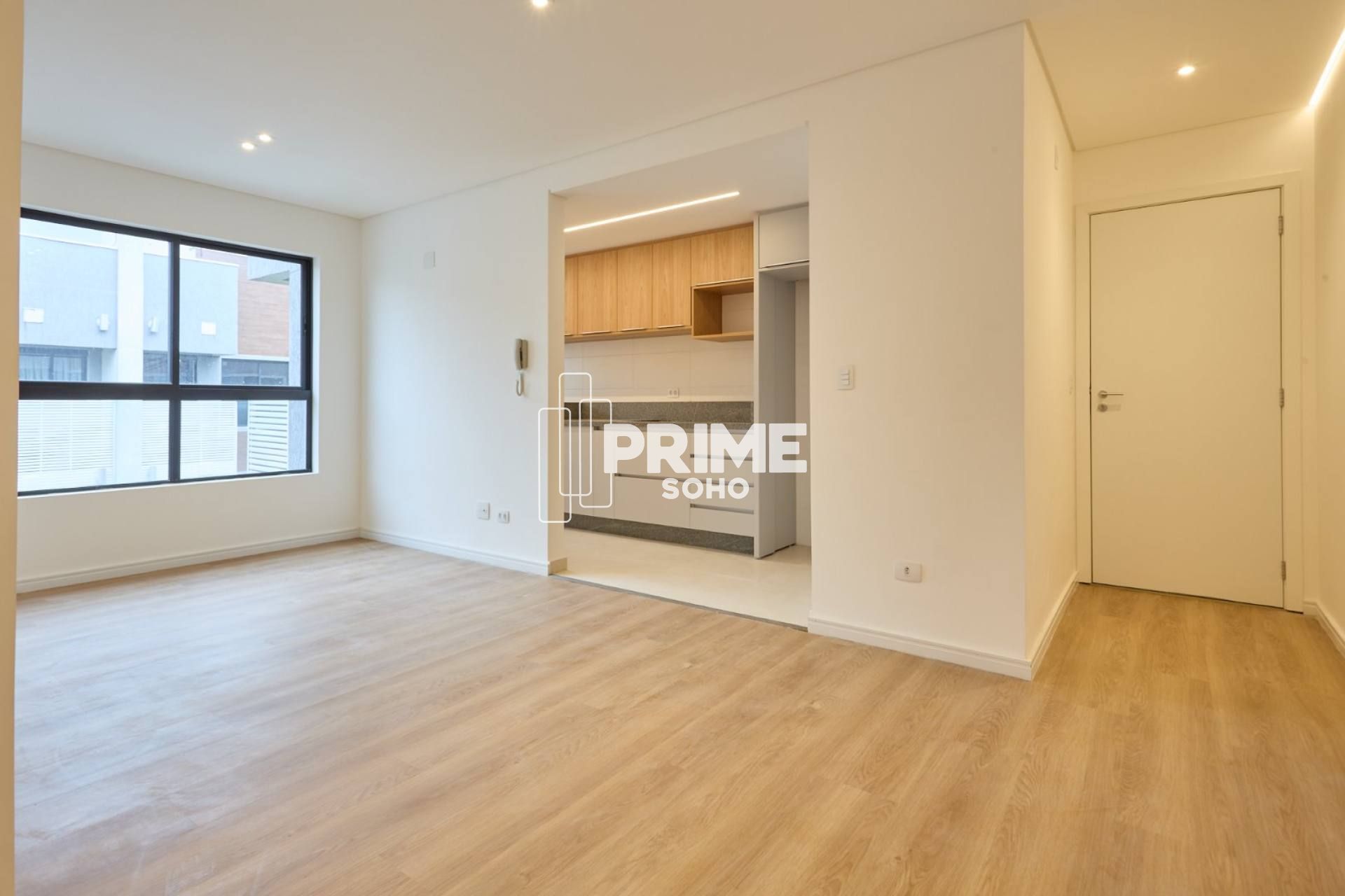 Apartamento à venda próximo ao Parque Barigui