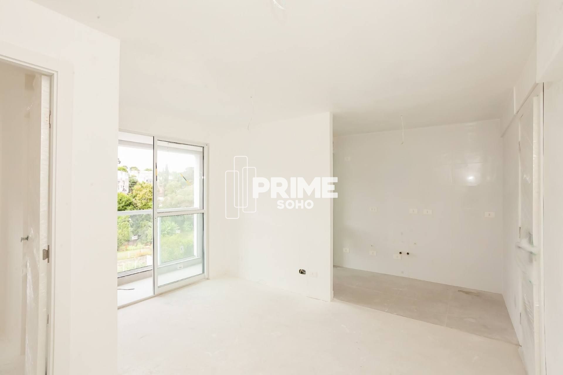 Apartamento com 2 quartos próximo ao Parque Bacacheri