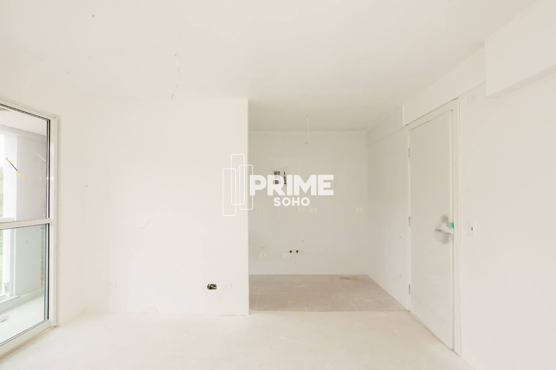 Apartamento com 2 quartos próximo ao Parque Bacacheri