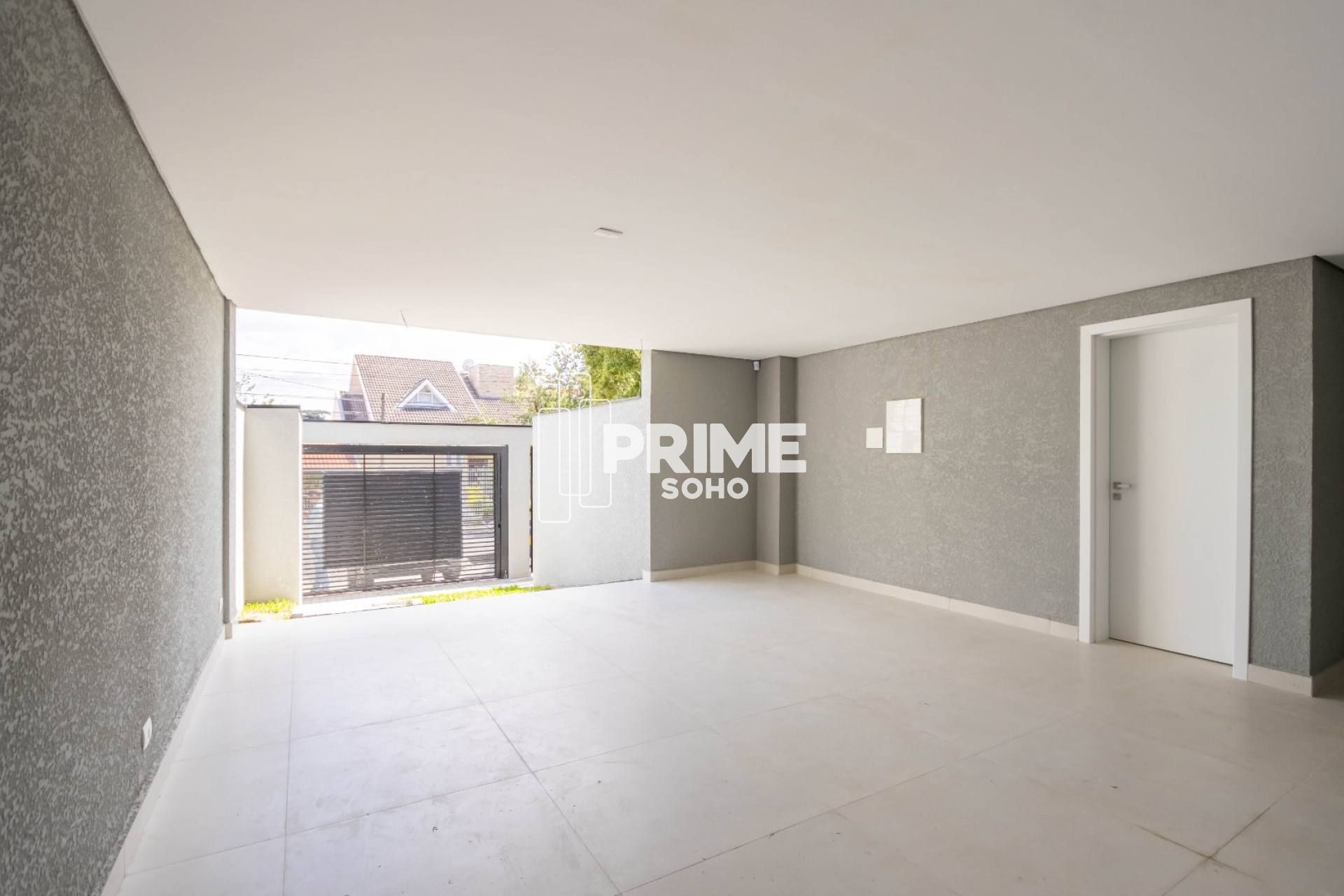 Sobrado com 3 Quartos Próximo ao Museu Oscar Niemeyer