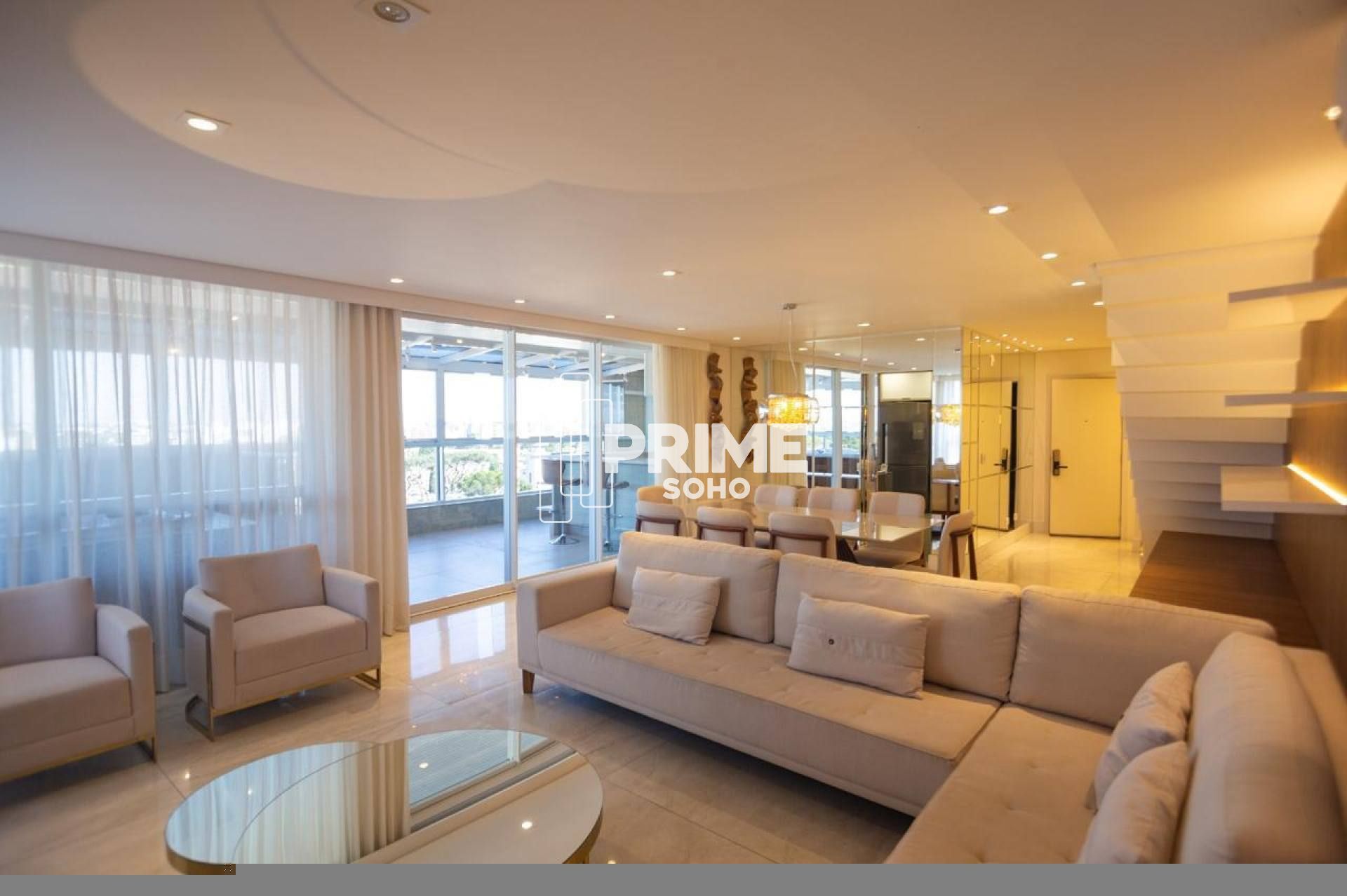 Cobertura Duplex Porteira Fechada com 3 Suítes e Jacuzzi no Água Verde